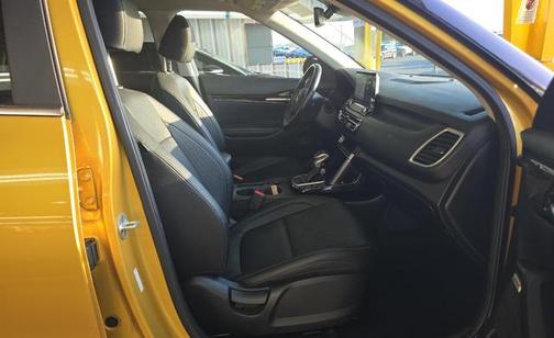 Starbright Yellow/Black Roof 2021 Kia Seltos SX Turbo