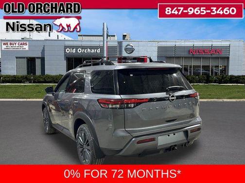 2026 Nissan Pathfinder SL