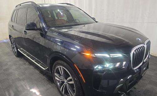 Black 2023 BMW X7 xDrive40i