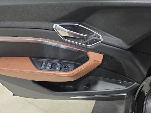 2023 Audi e-tron Premiumwe