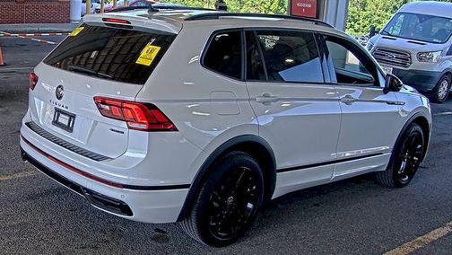 2023 Volkswagen Tiguan 2.0T SE R-Line Black 4MOTION