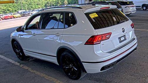 2023 Volkswagen Tiguan 2.0T SE R-Line Black 4MOTION
