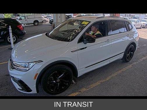 2023 Volkswagen Tiguan 2.0T SE R-Line Black 4MOTION