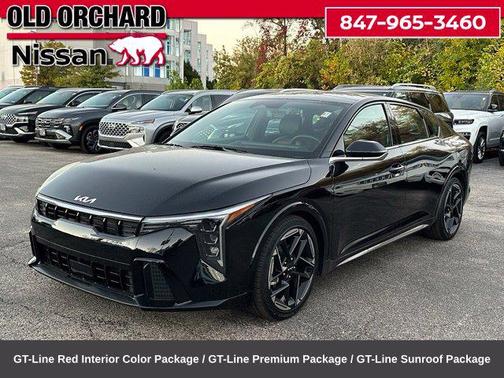 Aurora Black Pearl 2025 Kia K4 GT-Line