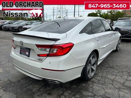 2019 Honda Accord Touring 2.0T
