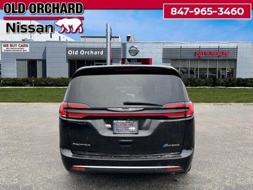 2022 Chrysler Pacifica Hybrid Touring L