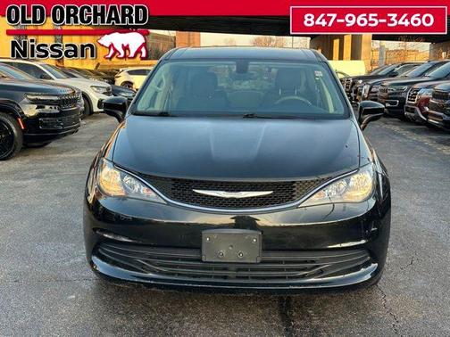 2017 Chrysler Pacifica Touring