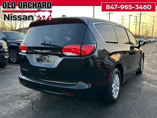 2017 Chrysler Pacifica Touring