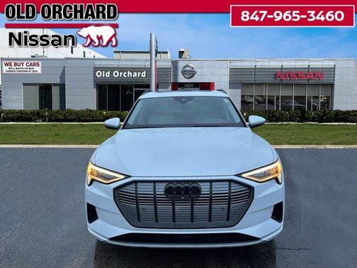 2019 Audi e-tron Premium Plus