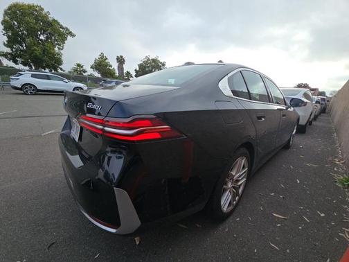 Black Sapphire Metallic 2024 BMW 530 xDrive