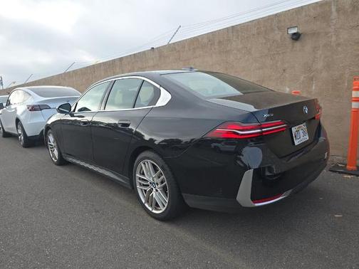 Black Sapphire Metallic 2024 BMW 530 xDrive