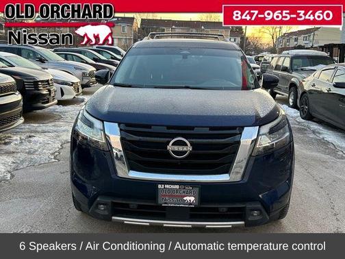 2022 Nissan Pathfinder SL 4WD