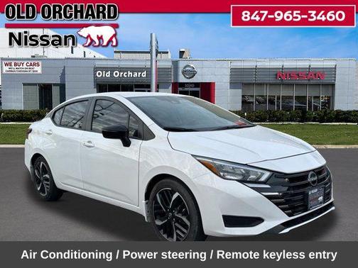 Aspen White Tricoat 2023 Nissan Versa 1.6 S