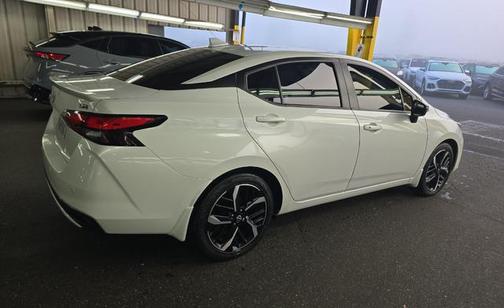 2023 Nissan Versa 1.6 S