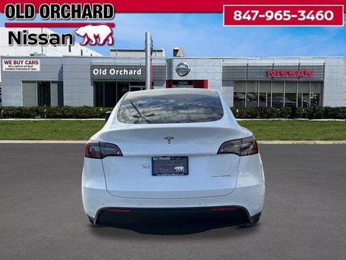 2022 Tesla Model Y Long Range Dual Motor All-Wheel Drive