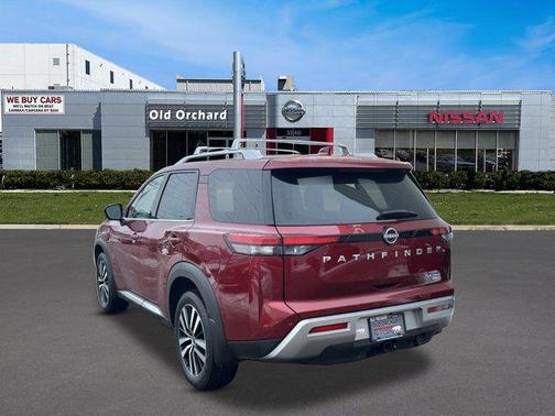2024 Nissan Pathfinder Platinum 4WD