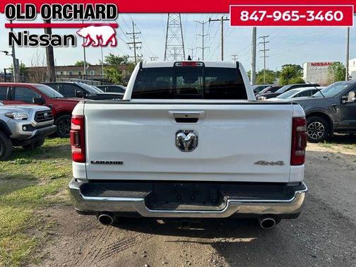Bright White Clearcoat 2022 RAM 1500 Laramie