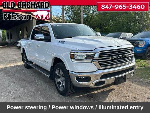 Bright White Clearcoat 2022 RAM 1500 Laramie