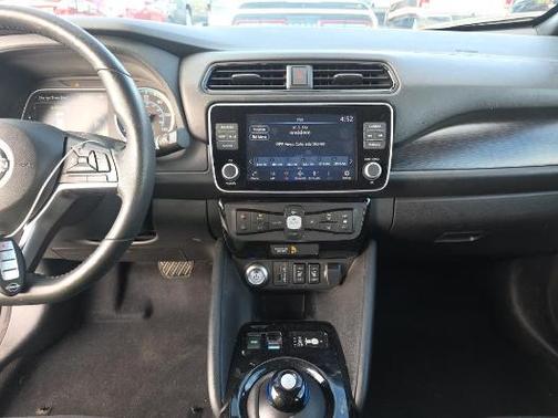 2024 Nissan Leaf SV PLUS