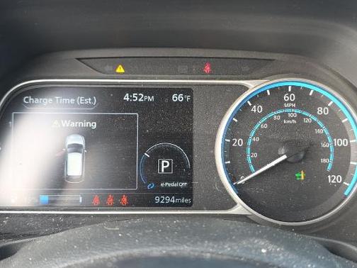 2024 Nissan Leaf SV PLUS
