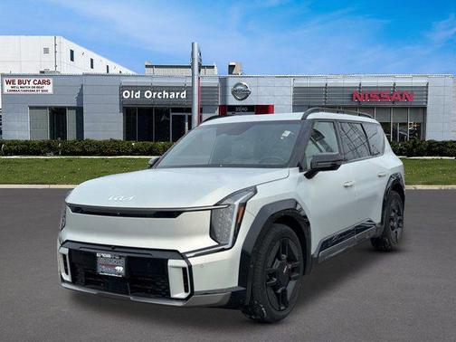 Ivory Silver Matte 2024 Kia EV9 GT-Line