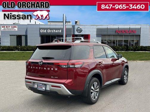 2023 Nissan Pathfinder SL 4WD