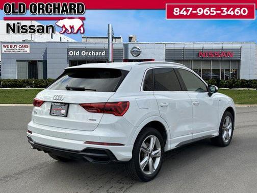 2021 Audi Q3 45 S line Premium
