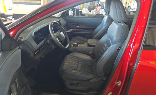 Passion Red Tricoat/Black Diamond Pearl 2023 Nissan ARIYA PLATINUM+