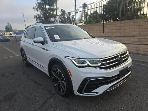 2022 Volkswagen Tiguan 2.0T SEL R-Line 4MOTION