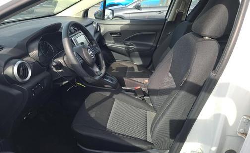 2024 Nissan Versa 1.6 S