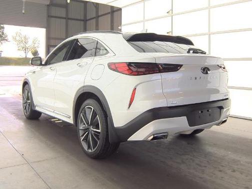 2024 INFINITI QX55 LUXE
