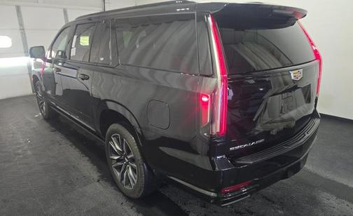 2023 Cadillac Escalade ESV Sport