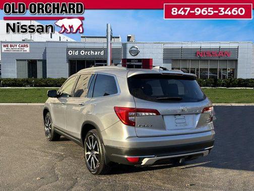 2019 Honda Pilot Touring 8-Passenger