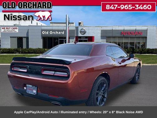 Sinamon Stick 2022 Dodge Challenger GT