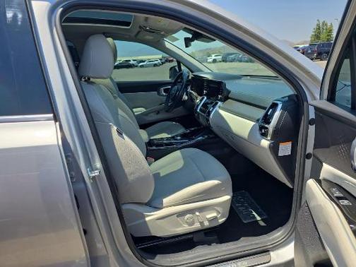 2023 Kia Sorento Hybrid SX Prestige