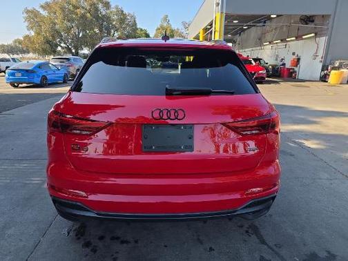 2022 Audi Q3 45 S line Premium Plus
