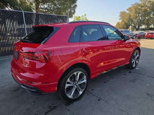 2022 Audi Q3 45 S line Premium Plus