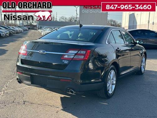 2015 Ford Taurus SEL