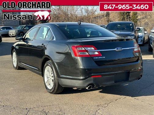 2015 Ford Taurus SEL