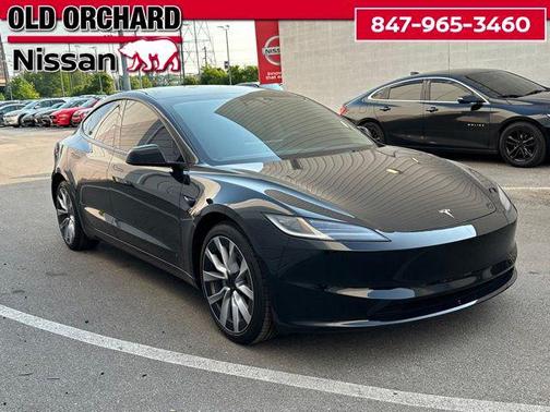 2025 Tesla Model 3 Long Range