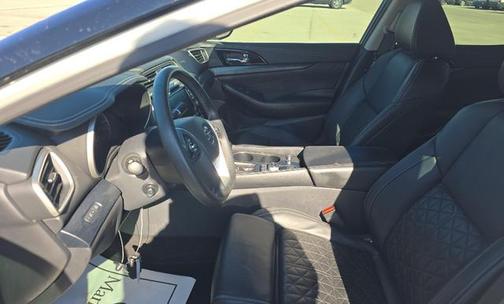 2022 Nissan Maxima 3.5 Platinum
