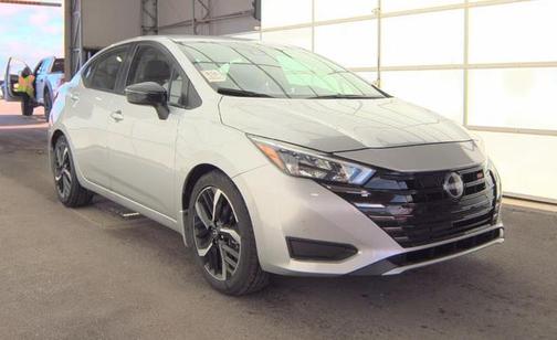 Brilliant Silver Metallic 2025 Nissan Versa 1.6 S