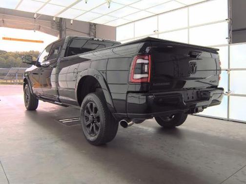 2021 RAM 2500 Laramie Crew Cab 4x4 8' Box
