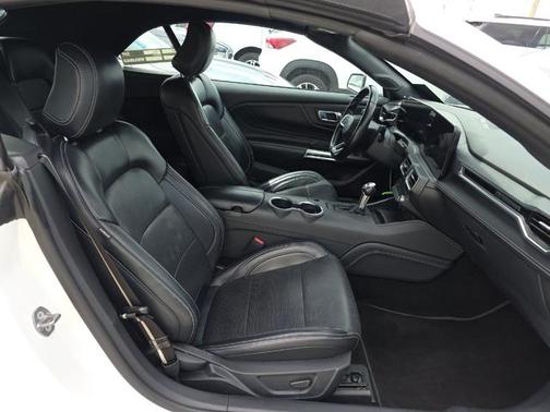 Oxford White 2024 Ford Mustang EcoBoost Premium