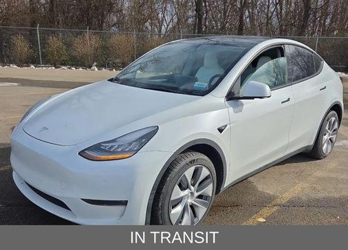 2023 Tesla Model Y Long Range Dual Motor All-Wheel Drive