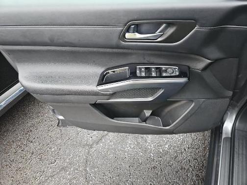 2024 Nissan Pathfinder SL 4WD