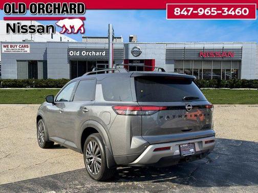 2024 Nissan Pathfinder SL 4WD