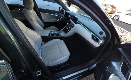 2023 Genesis G70 3.3T AWD