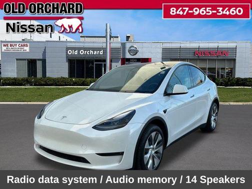 White 2024 Tesla Model Y Long Range Dual Motor All-Wheel Drive