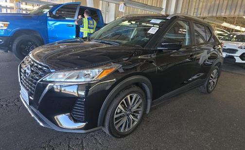 2023 Nissan Kicks SV